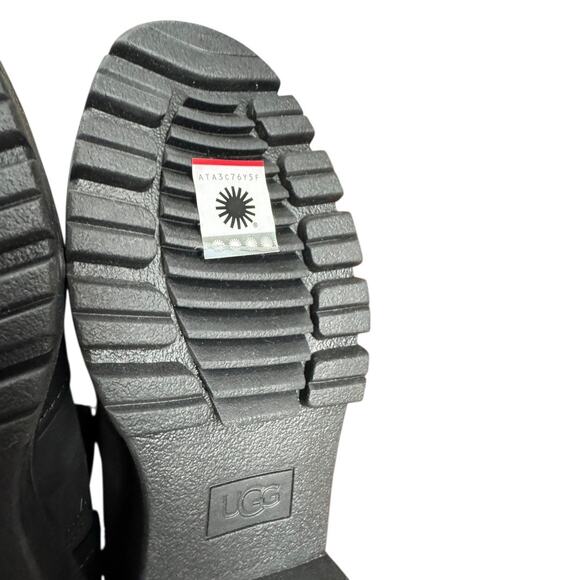 NWT Ugg Polk Lug Sole Moto Boots Black Leather Size 8 - Picture 10 of 13